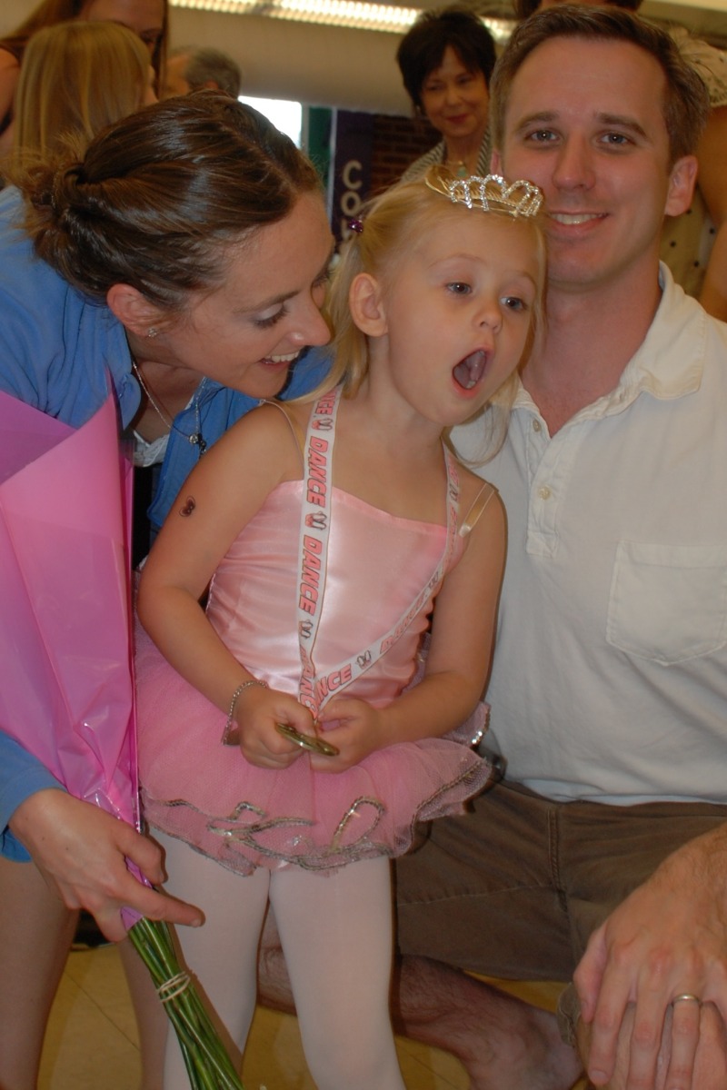 2012/05(May)/Sydney's Dance Recital/800x600_2012-05-12-Sydney's Recital-44.jpg